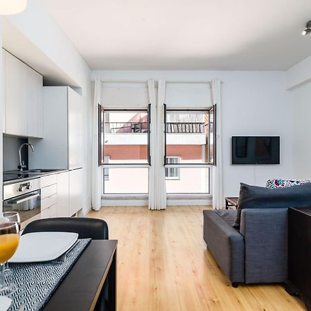 Go Native Lisbon - Principe Real Apartment Exterior photo
